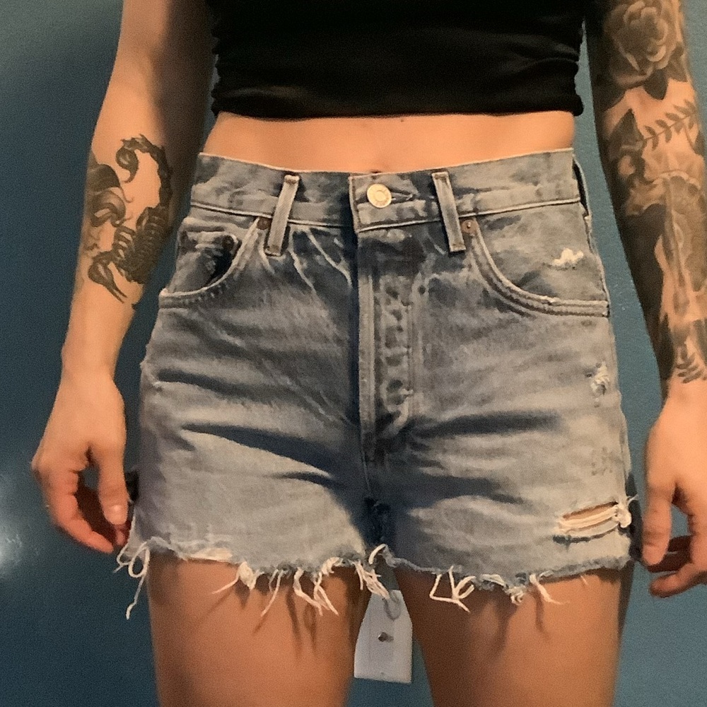 AGolde Distress Shorts